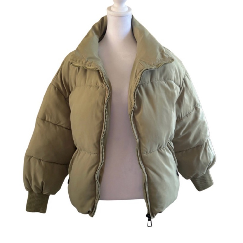 ZROZYL Women’s Oversized Puffer Jacket